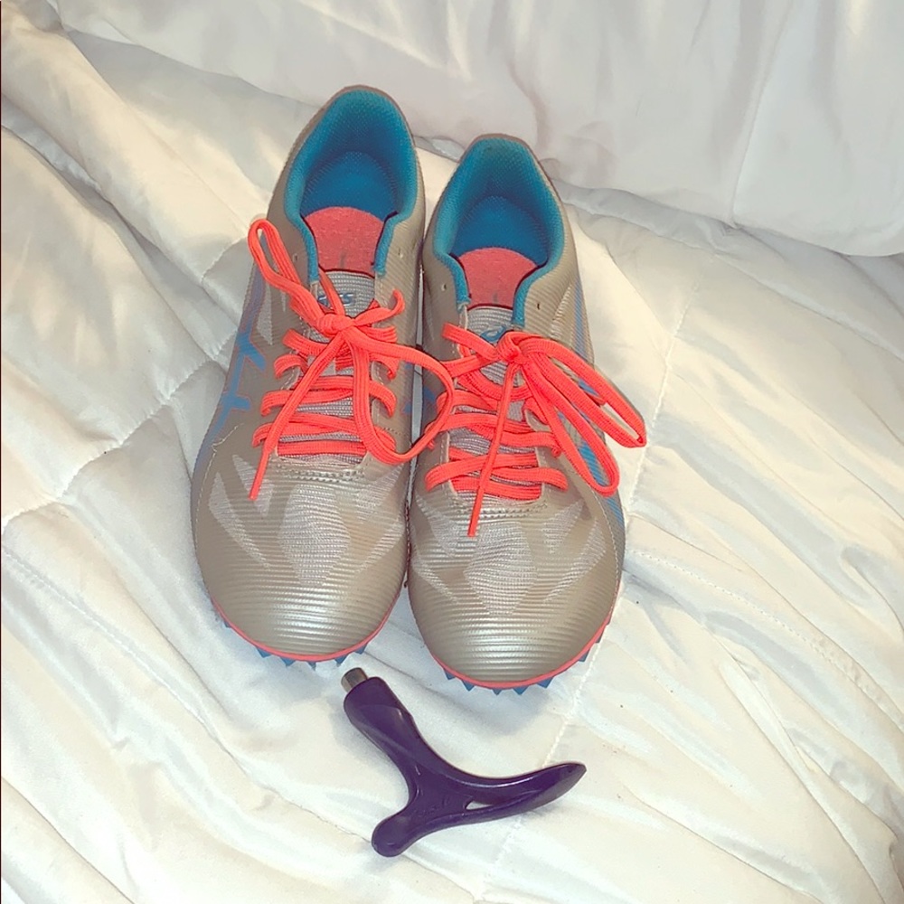 Track Cleats
